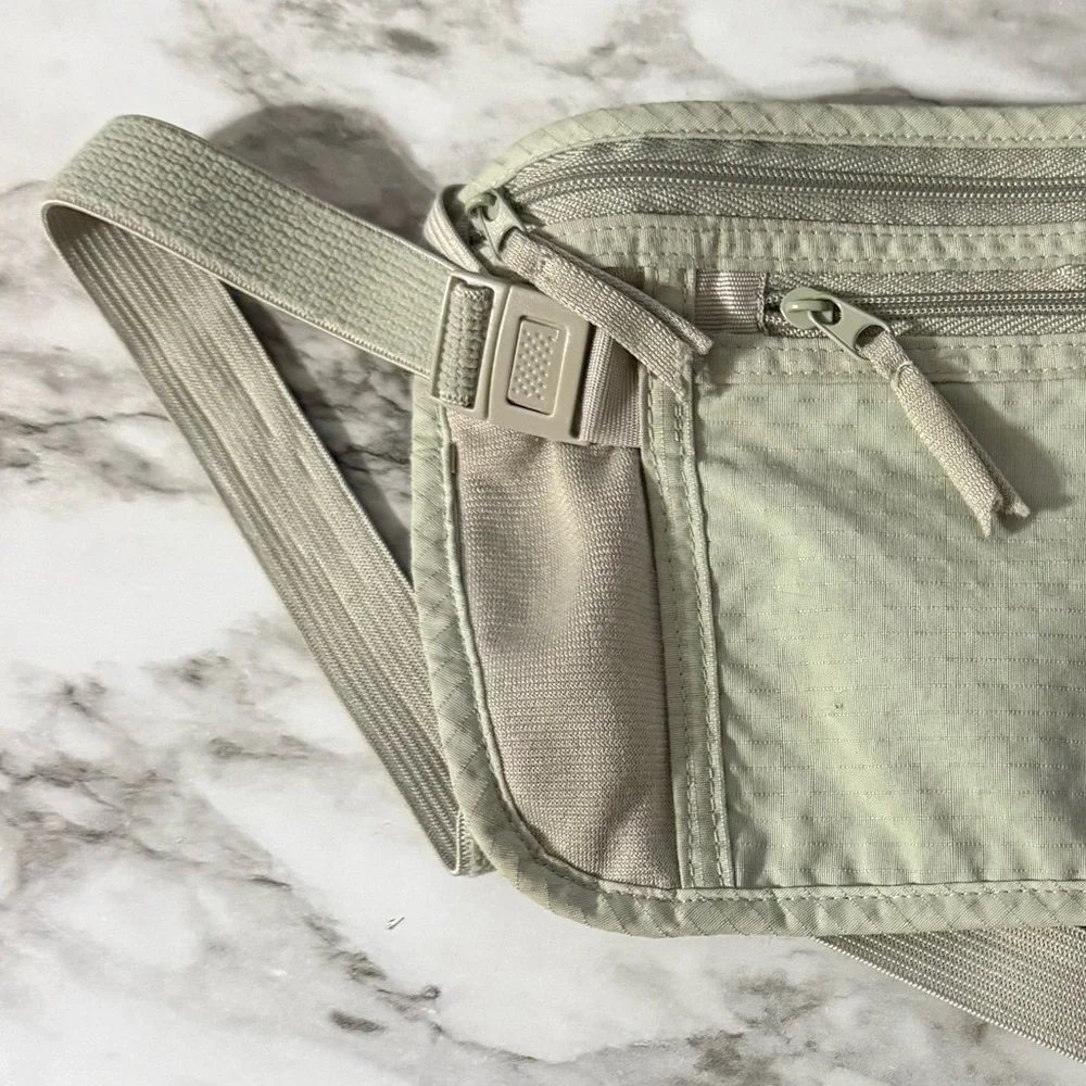 Lewis N. Clark Waist Stash Pocket Belt in Khaki RFID Unisex Gorpcore Travel